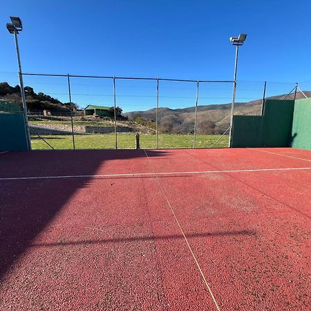 Mansion Con Jacuzzi A 40 Grados, Gran Piscina Y Padel Villa El Tiemblo Kültér fotó