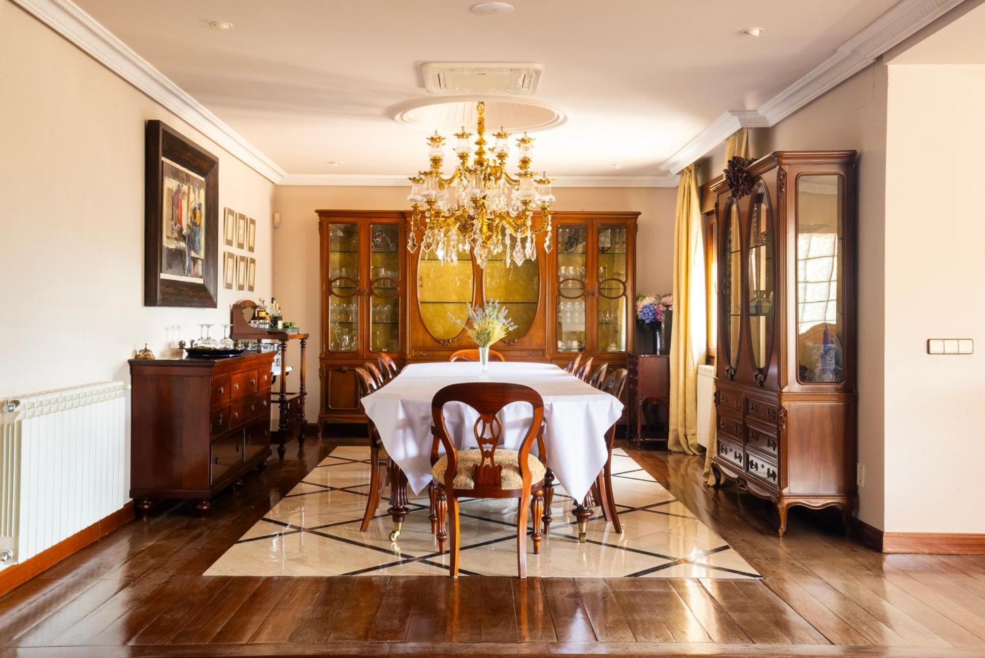 Mansion Con Jacuzzi A 40 Grados, Gran Piscina Y Padel Villa El Tiemblo Kültér fotó