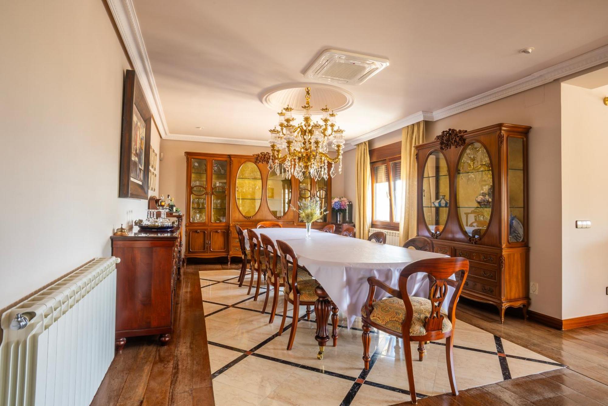 Mansion Con Jacuzzi A 40 Grados, Gran Piscina Y Padel Villa El Tiemblo Kültér fotó