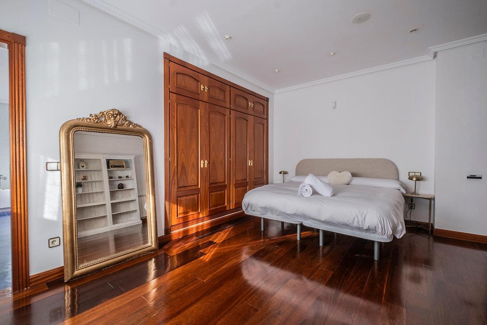 Mansion Con Jacuzzi A 40 Grados, Gran Piscina Y Padel Villa El Tiemblo Kültér fotó